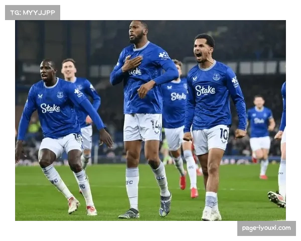 埃弗顿赛季中期阵容稳定性差，频繁伤病打乱战术部署节奏